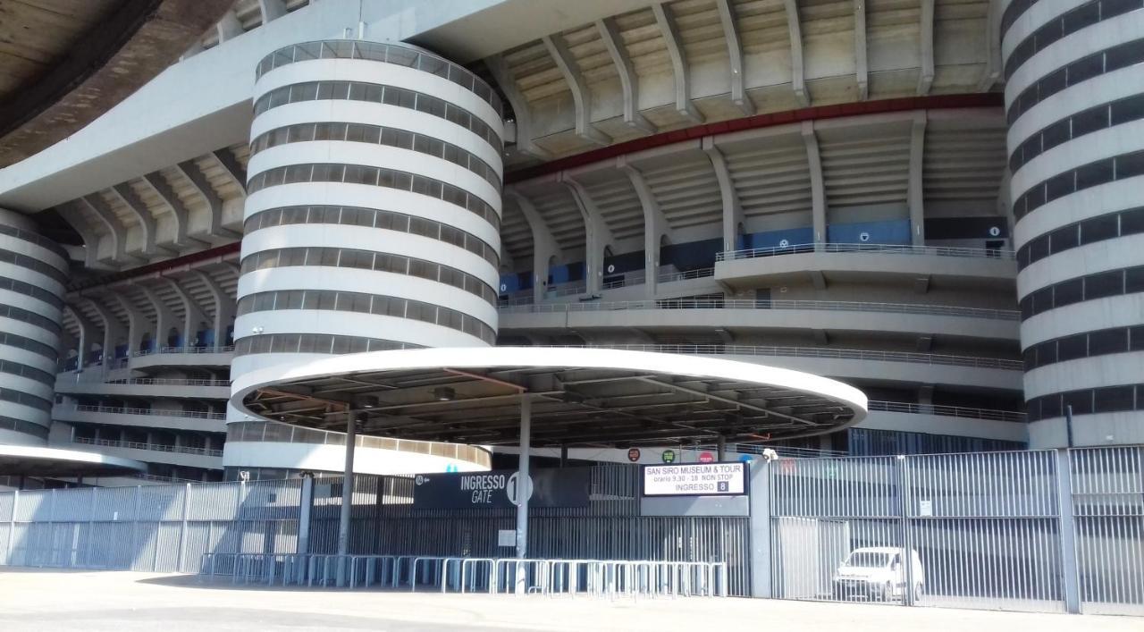 Bed & Breakfast A San Siro 75 Milano Exterior foto